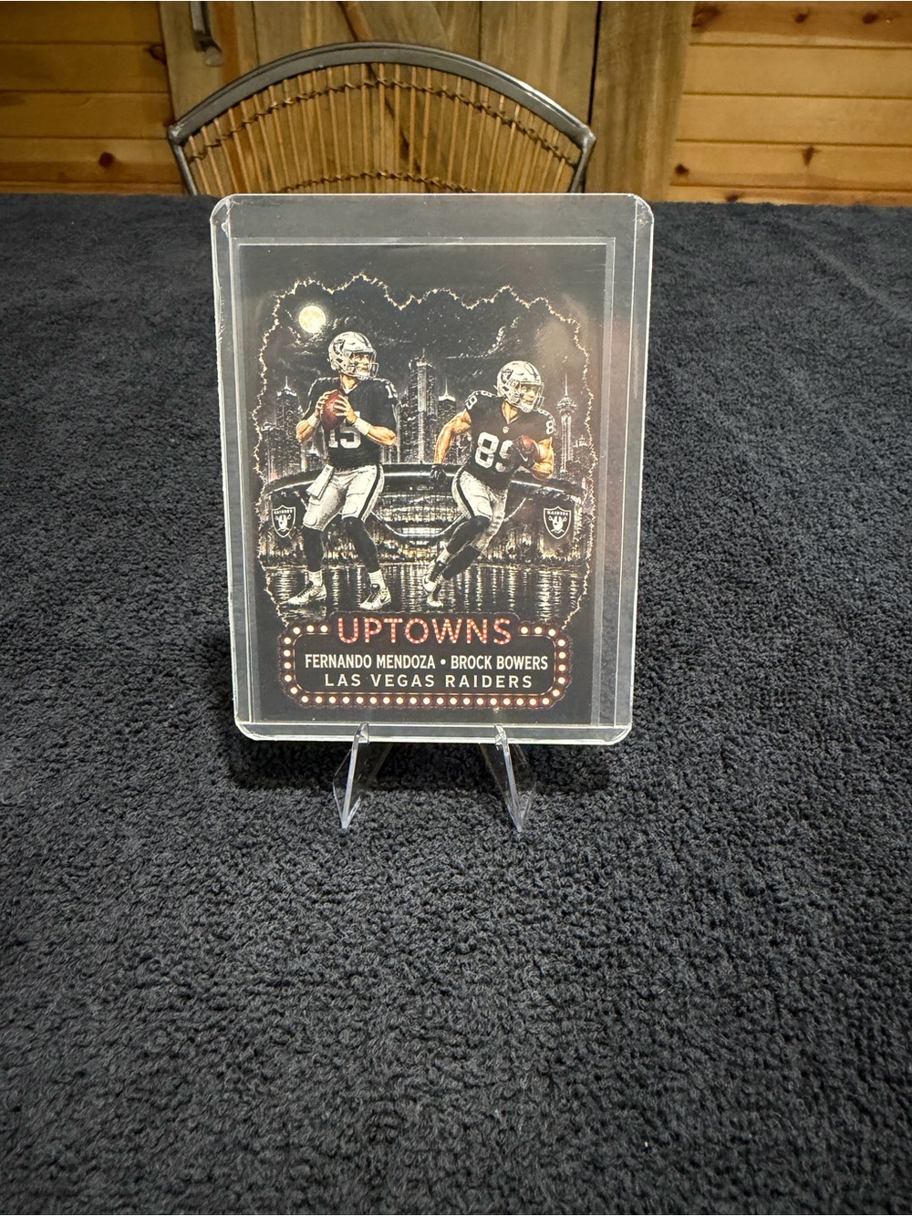 Las Vegas Raiders Uptowns Collectible Card Display - Black